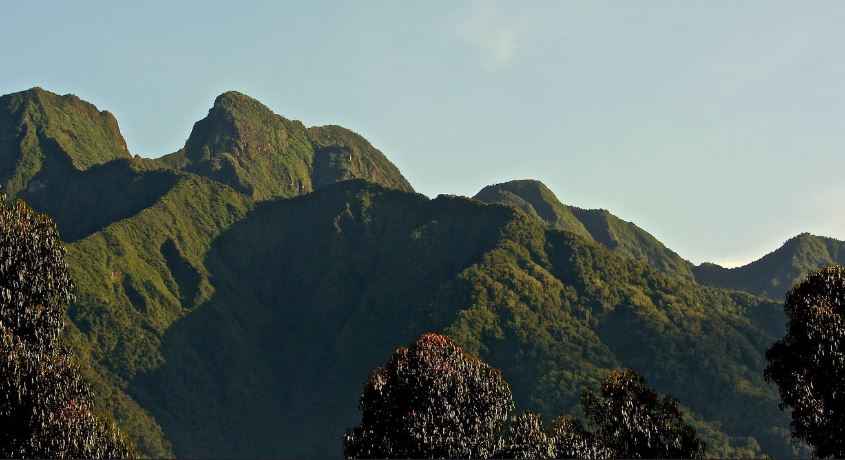 mount sebinyo